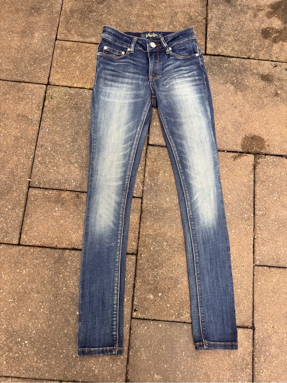 Indigo Rein Women's Washed Blue Skinny Jeans